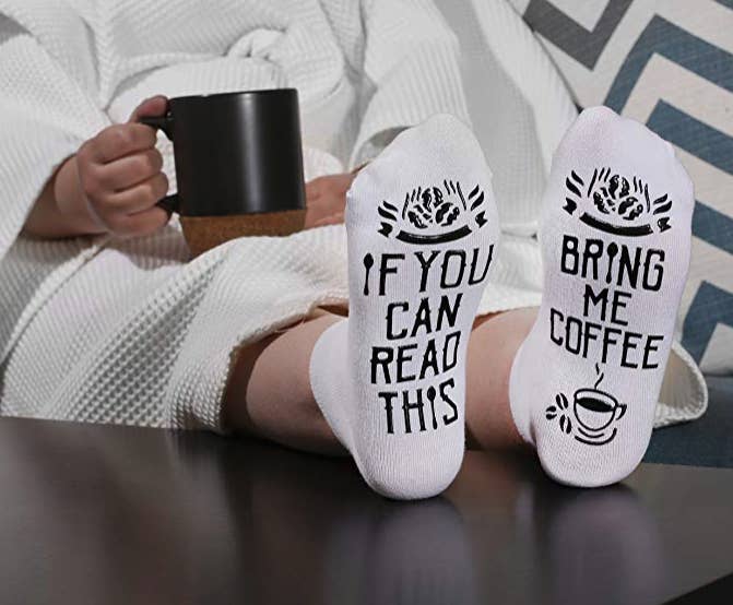 Gift Socks Coffee Funny IF YOU CAN READ THIS GIVE ME A KISS